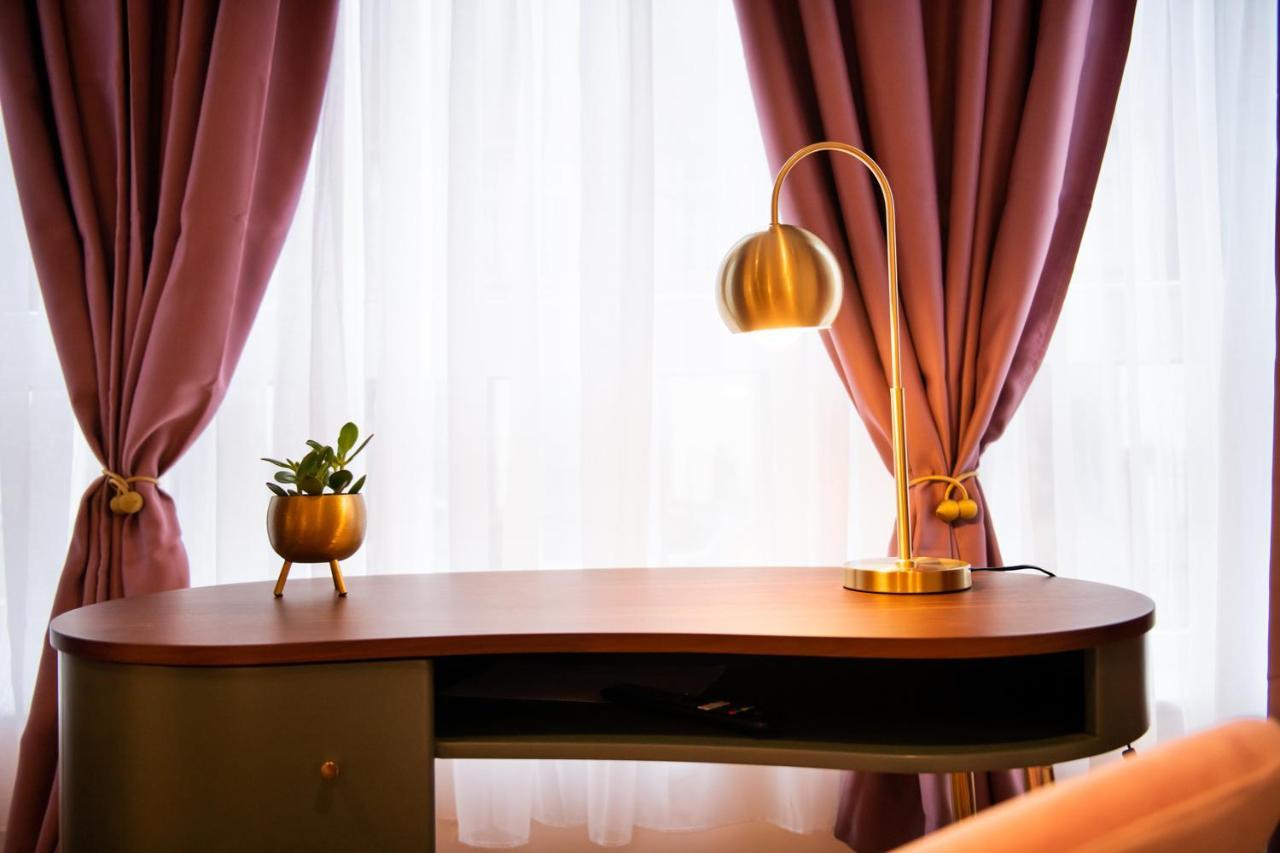 London Nino Apartments Εξωτερικό φωτογραφία
