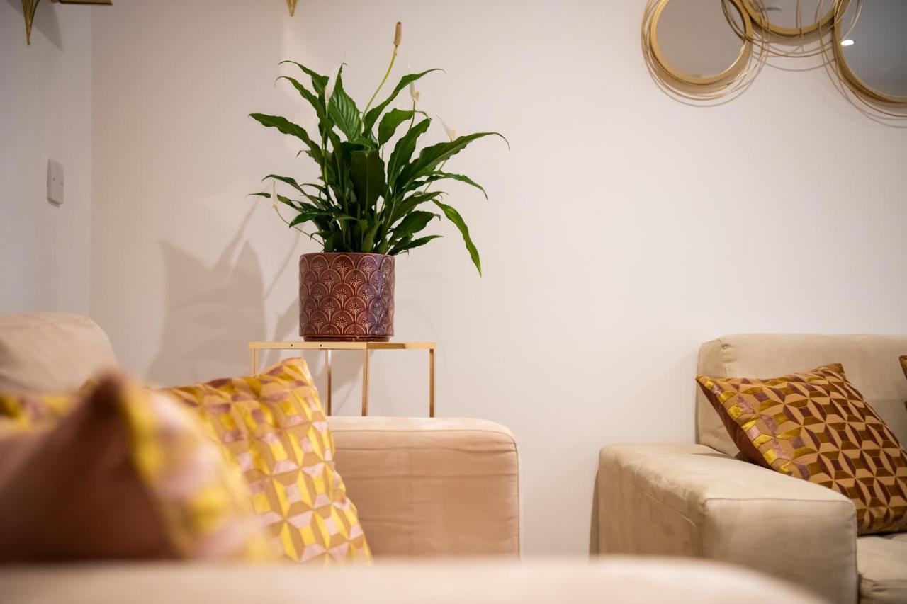 London Nino Apartments Εξωτερικό φωτογραφία